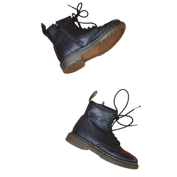 Dr. Martens Junior 1460 Leather Boot Black Size 13 - Picture 1 of 11